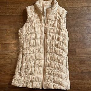 Athleta puffy vest